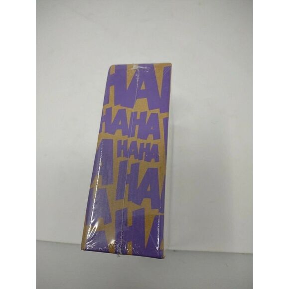 The Joker Loot Crate Exclusive Painted Wooden Figure New in Box Sealed - Picture 4 of 6